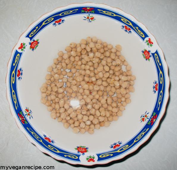 Soaking Chickpeas